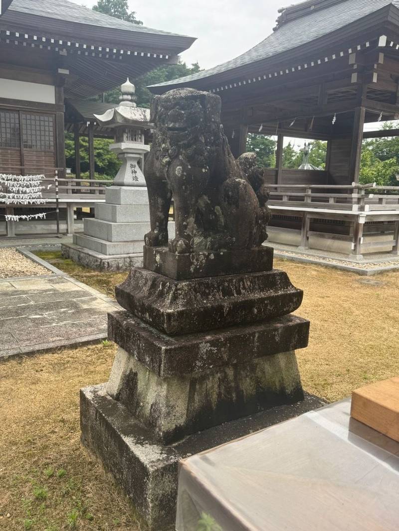 粟井神社,香川県観音寺市粟井町1716番地
