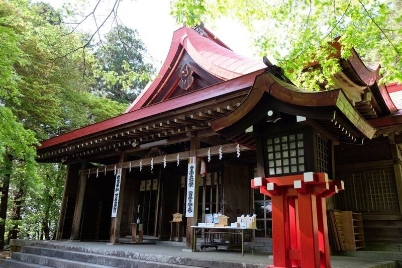 霊山神社