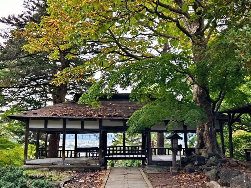 愛宕神社,秋田県湯沢市愛宕町字東松沢, 町山１３