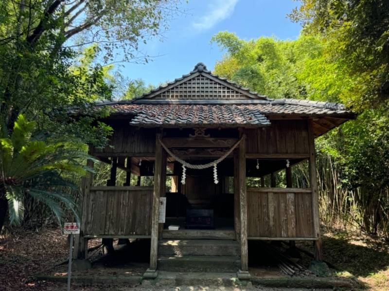 東市来護国神社,鹿児島県日置市東市来町長里183