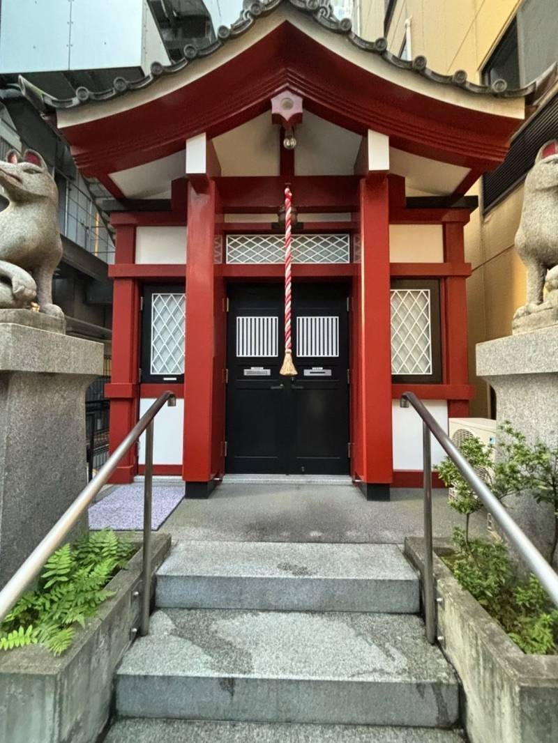 御宿稲荷神社,東京都千代田区内神田1-6-8