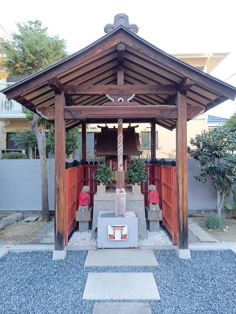 富玉稲荷神社,兵庫県神戸市東灘区御影中町７丁目１−３