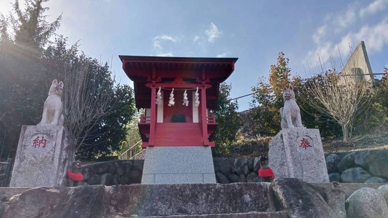 笛吹稲荷神社 (差出磯大嶽山神社境内),山梨県山梨市南1376-1