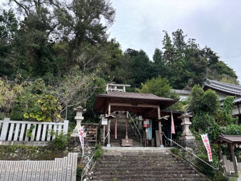 蟻通神社,和歌山県伊都郡かつらぎ町大字東渋田790番地