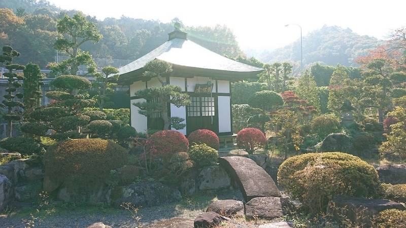 徳岩院,山梨県甲州市勝沼町上岩崎１２３１