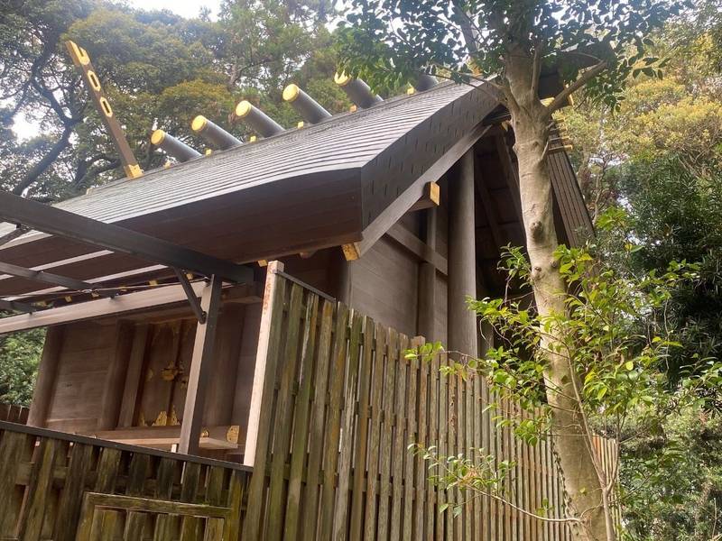 加良比乃神社,三重県津市藤方字森目 335