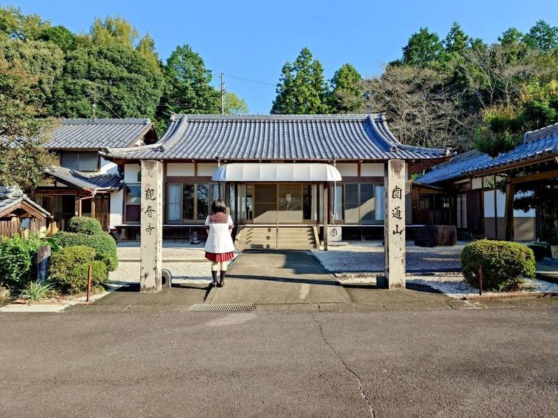 観音寺 (蜂屋),岐阜県美濃加茂市蜂屋町下蜂屋２９７