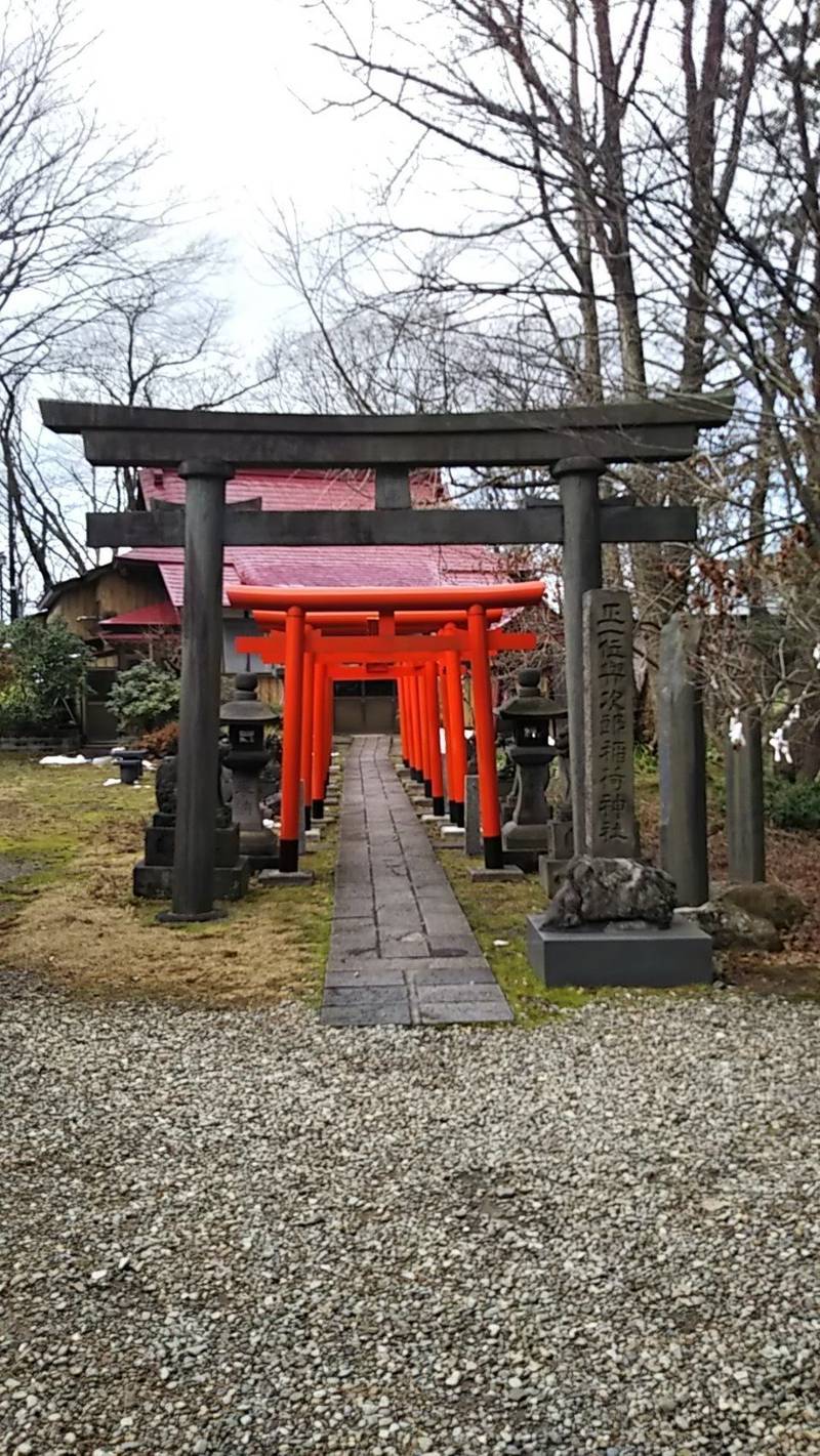 与次郎稲荷神社
