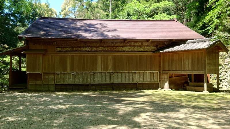 八面神社,徳島県那賀郡那賀町西納かくれごや75
