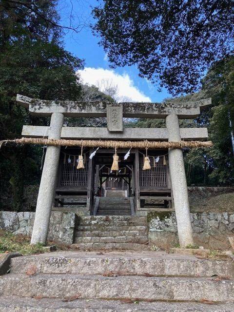 八幡神社,岡山県井原市芳井町吉井（地番特定できず。近隣表示）