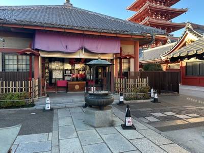 大行院 (浅草不動尊),見どころ,紅斗真斗