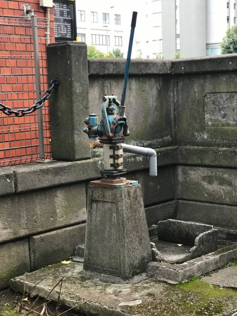 妻戀稲荷神社,東京都中野区野方1-5-4