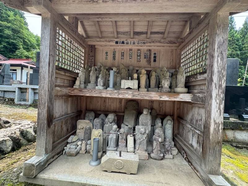 祇薗寺,秋田県横手市金沢寺ノ沢１６