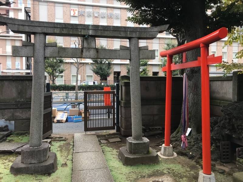 妻戀稲荷神社,東京都中野区野方1-5-4