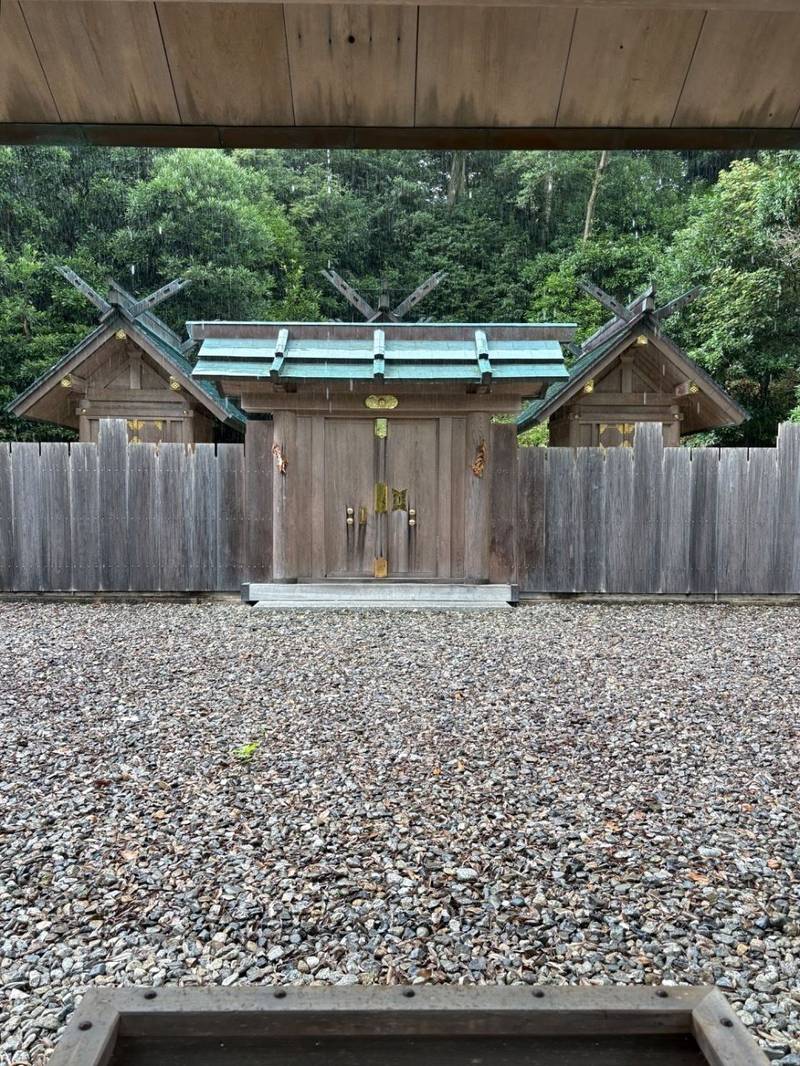 阿射加神社,三重県松阪市小阿坂町120