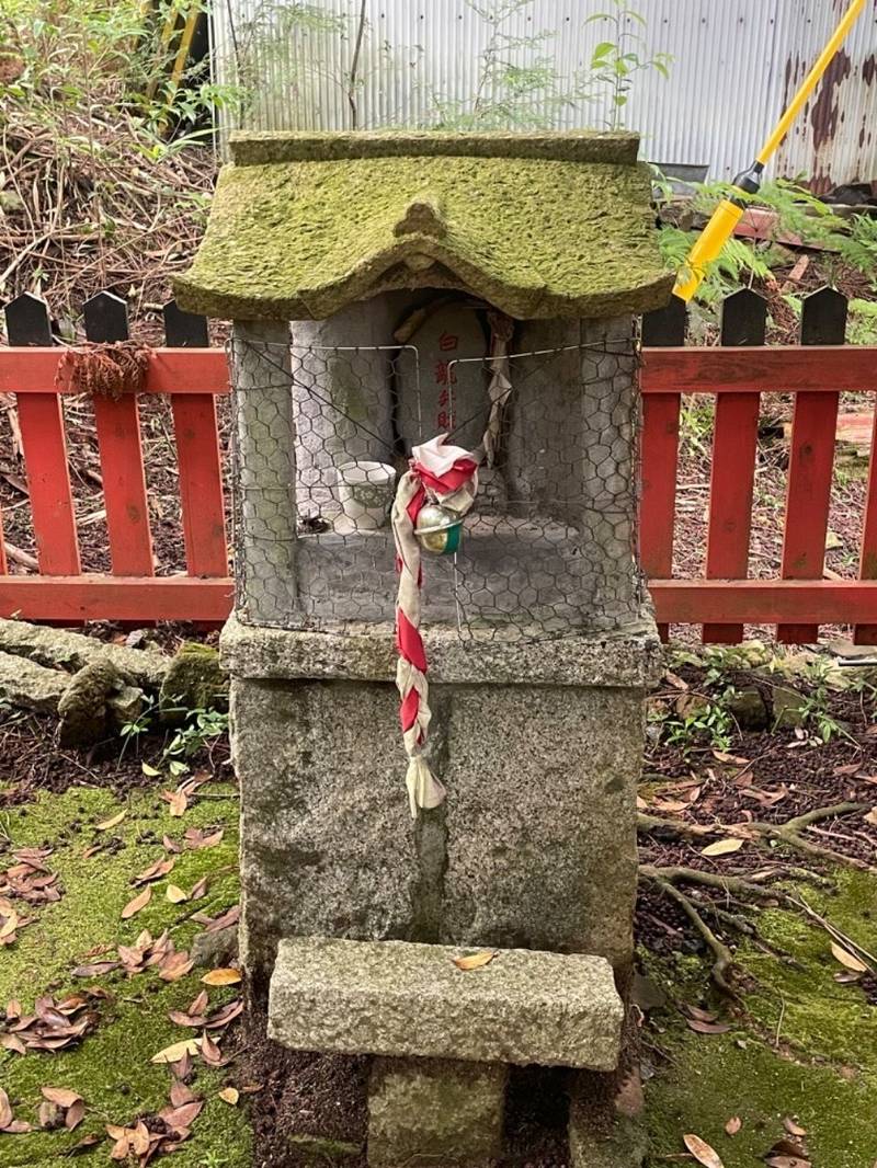 尺八池開運松龍弁財天,京都府京都市北区大宮釈迦谷