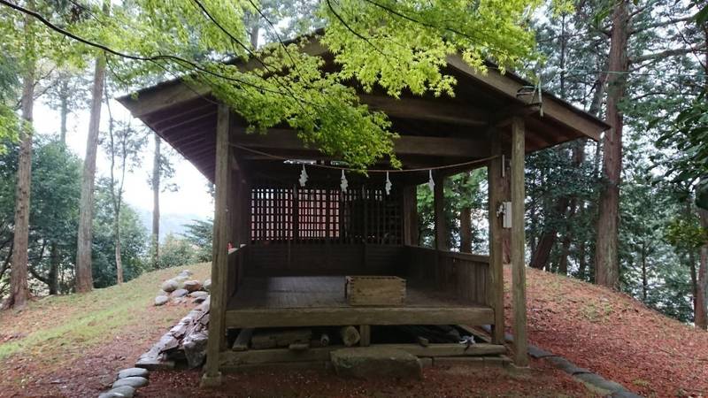 丸山稲荷神社,岐阜県可児郡御嵩町井尻２９−２