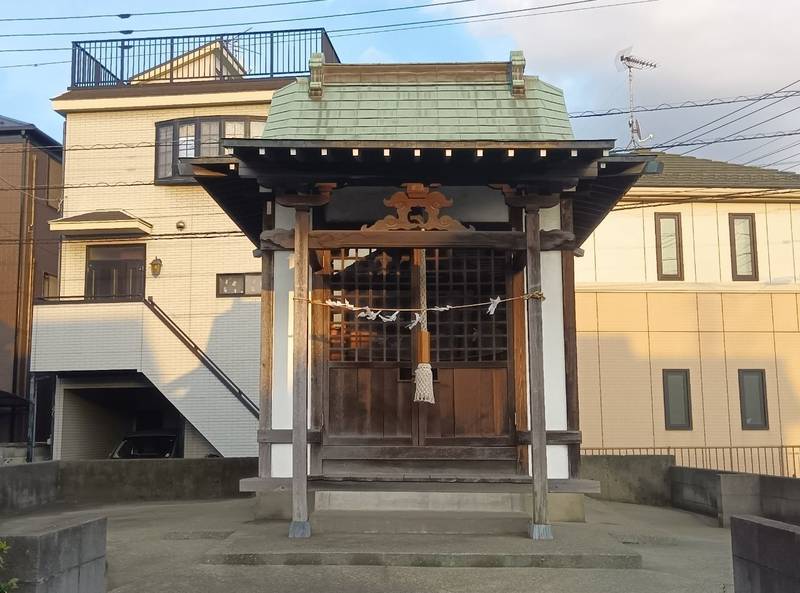 上根胡録天神社,埼玉県草加市稲荷4-36-1
