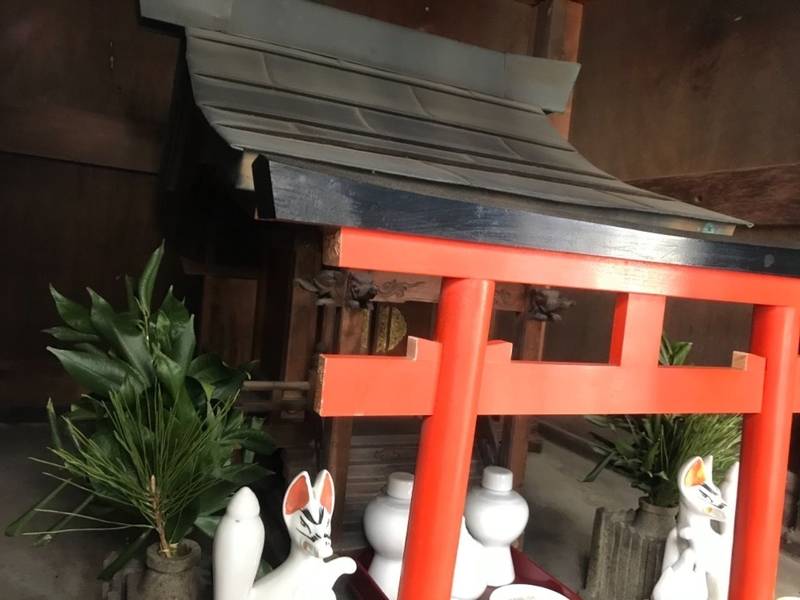 一本檜稲荷神社     (境外社),東京都中野区中野3-49-1