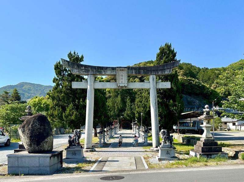 伊吹八幡神社,愛媛県宇和島市伊吹町1068番地