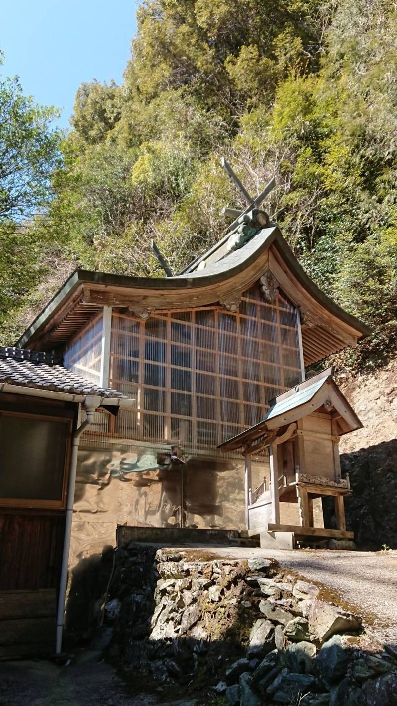 平八幡神社,徳島県吉野川市美郷平81