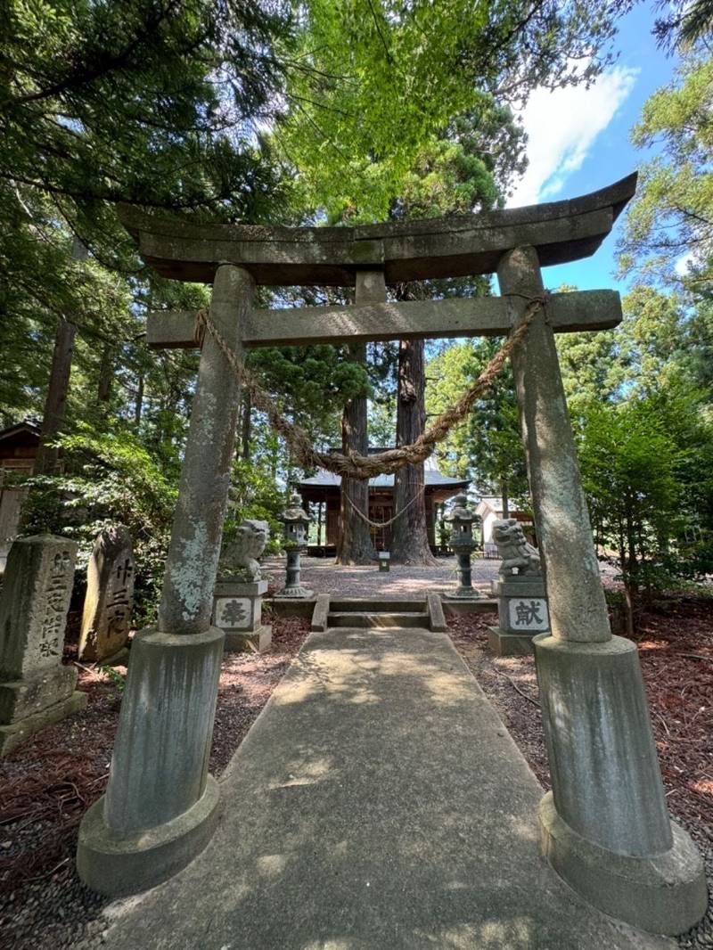 八雲神社,福島県郡山市三穂田町下守屋字上豊舘６２