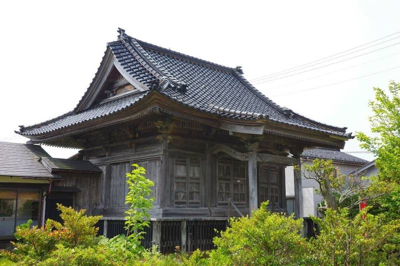 地蔵院,山形県鶴岡市馬町枇杷川原 97