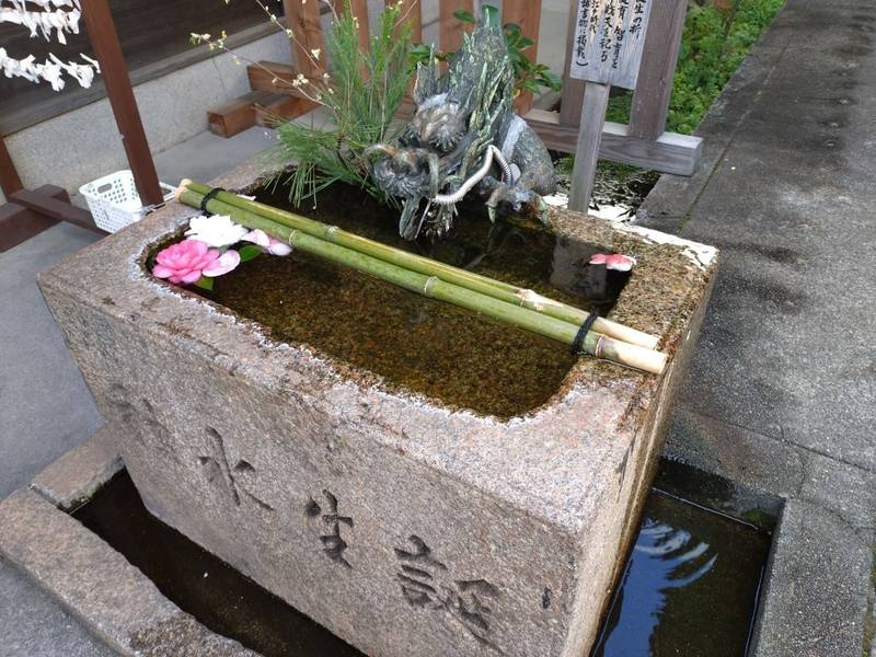 誕生水弁財天社,京都府京都市南区八条町509-2