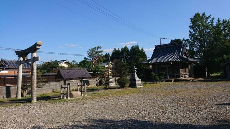 十二神社,新潟県新潟市北区十二228