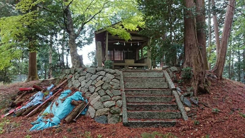 丸山稲荷神社,岐阜県可児郡御嵩町井尻２９−２