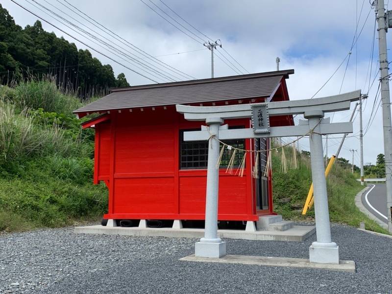二渡神社  (高白浜),宮城県牡鹿郡女川町高白浜高白59