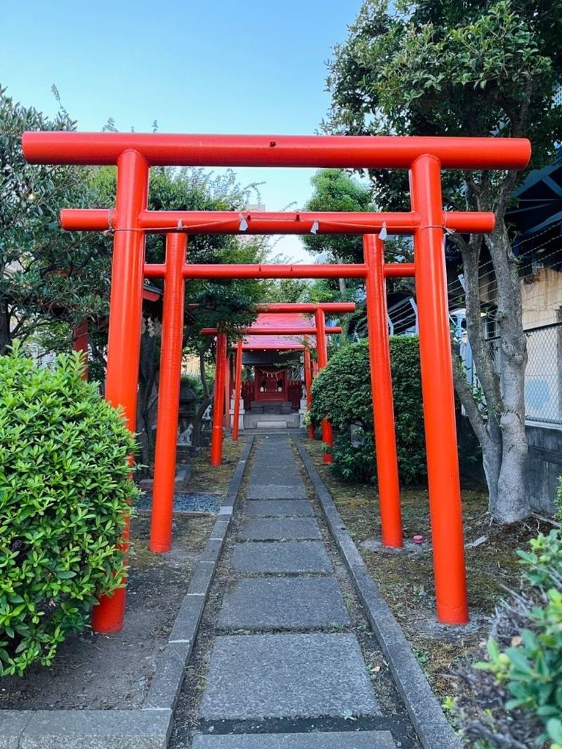 稲荷神社 (東京ガス平沼ビル),神奈川県横浜市西区西平沼町5-55