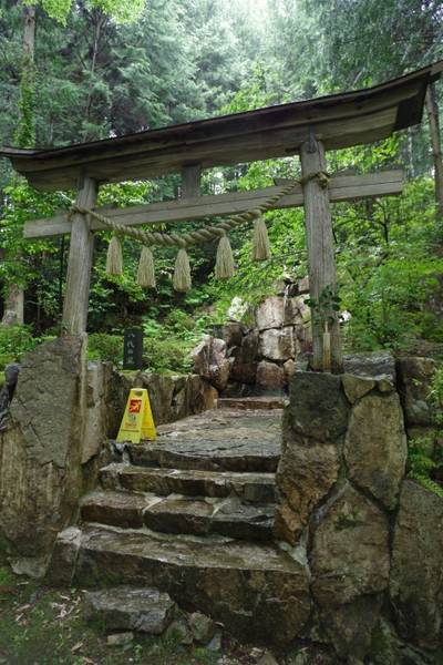 八代神社