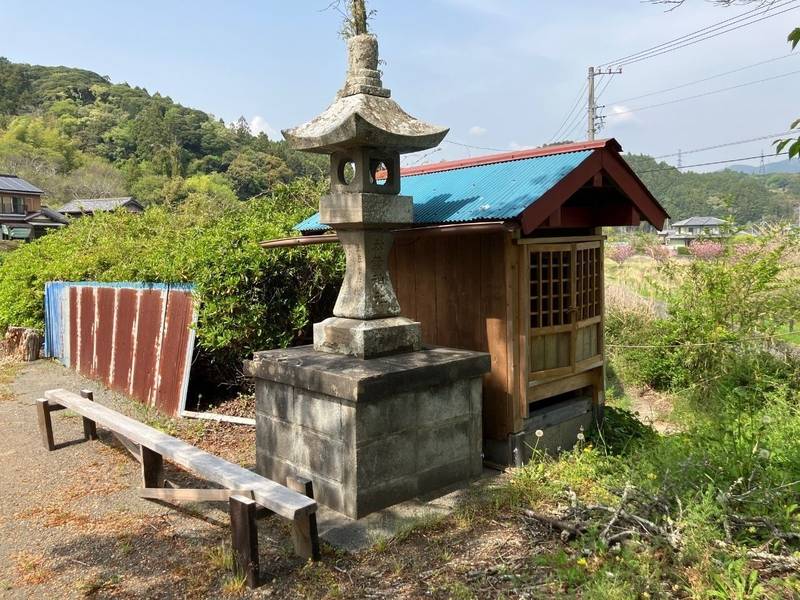 秋葉稲荷大明神,静岡県掛川市倉真2959-1