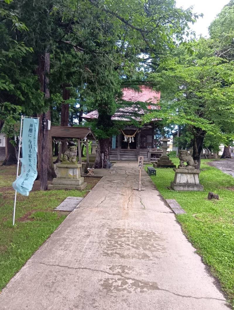 諏訪神社     (尾花沢),山形県尾花沢市梺町３丁目１−６