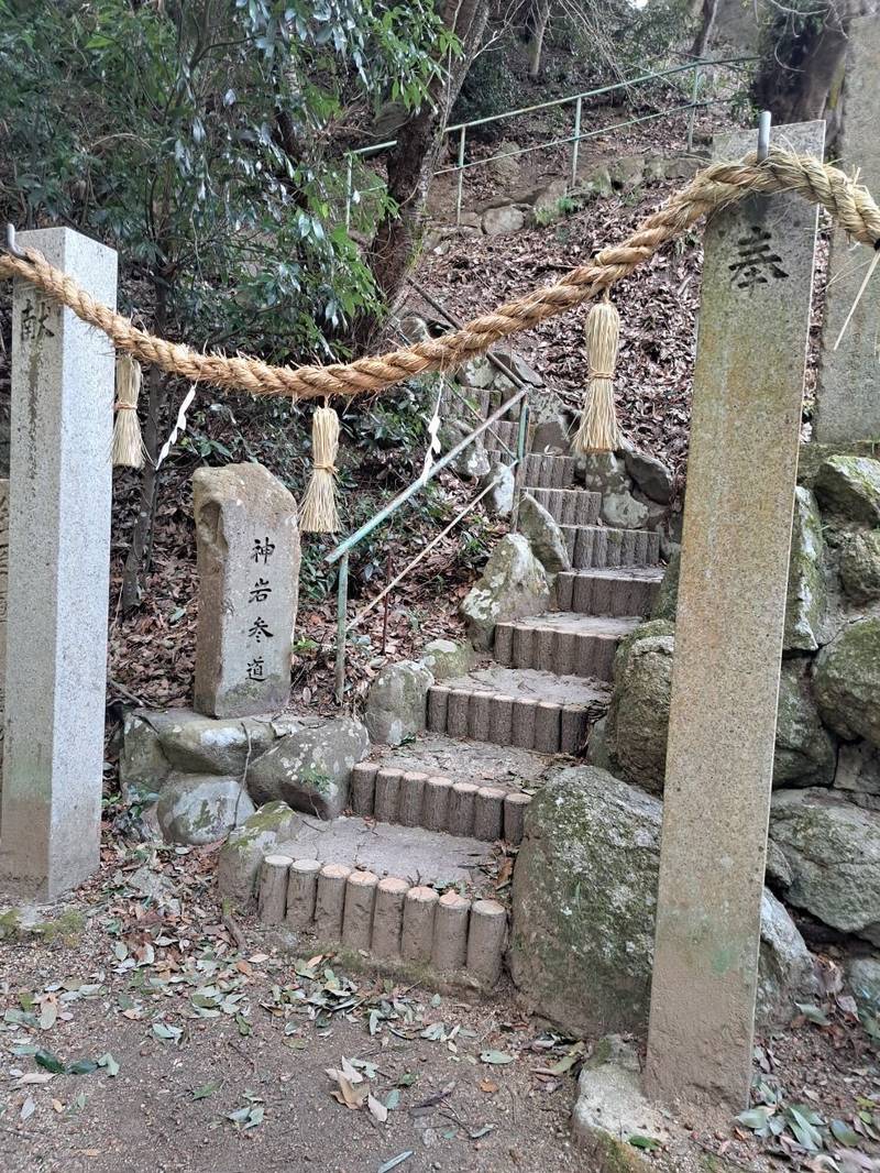 岩上神社,兵庫県淡路市柳澤乙614