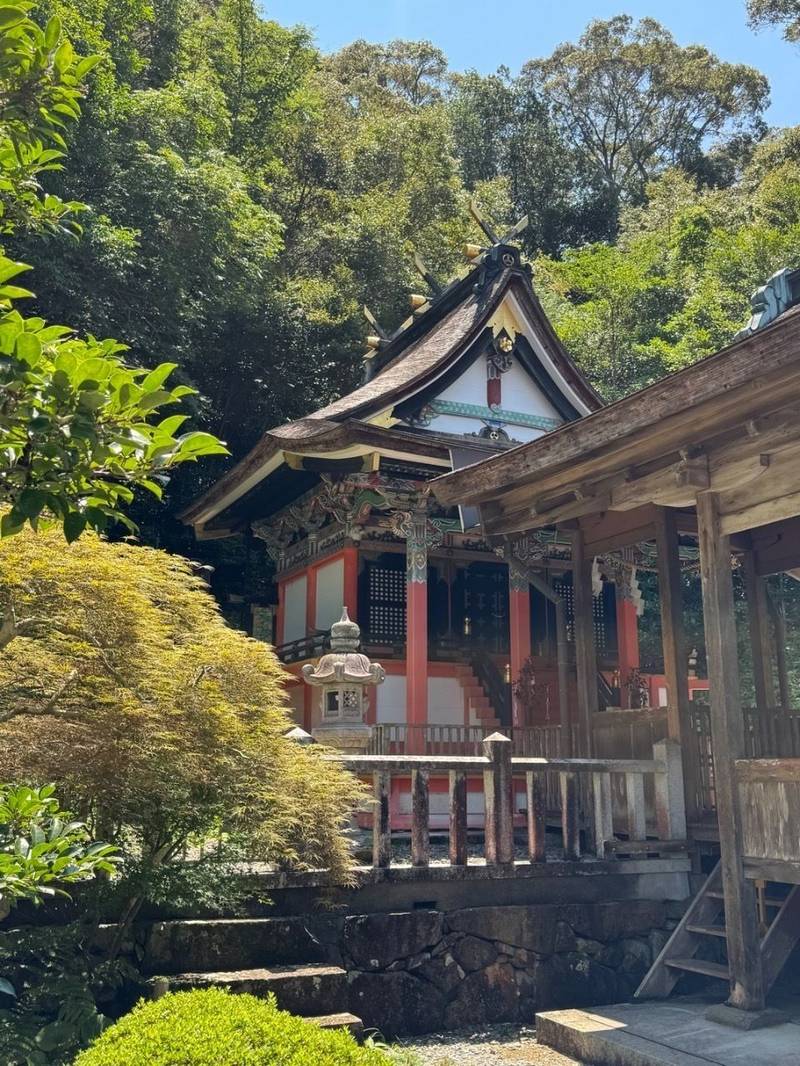 鳴無神社,高知県須崎市浦ノ内東分字鳴無3579