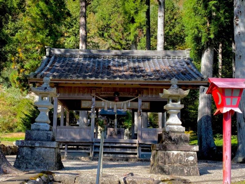 神明神社  (郡上市美並町上田),岐阜県郡上市美並町上田1729