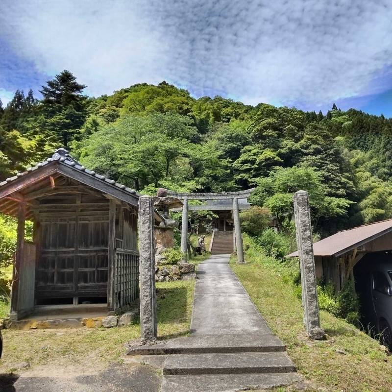 田村神社,島根県松江市八雲町西岩坂2302