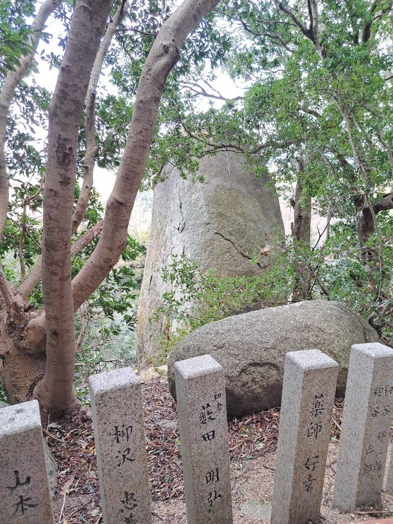 岩上神社,兵庫県淡路市柳澤乙614
