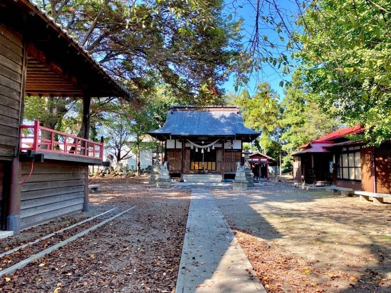 漆原神社,群馬県北群馬郡吉岡町漆原814