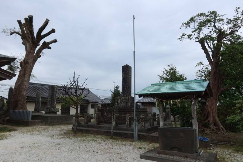 三会温泉神社,長崎県島原市亀の甲町乙1700番地