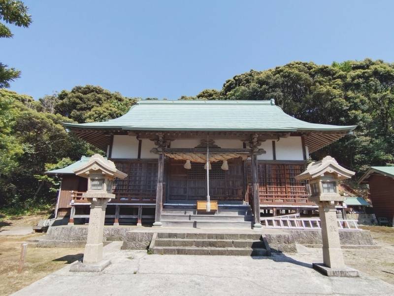 美田八幡宮,島根県隠岐郡西ノ島町美田２１７７