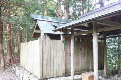 三瀬川八柱神社,見どころ,むろ