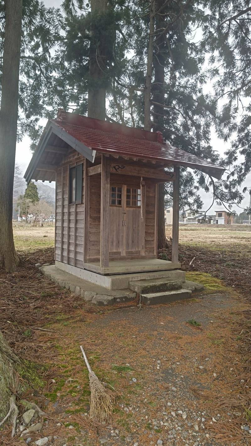 十二大里山神々社,山形県西置賜郡小国町舟渡944