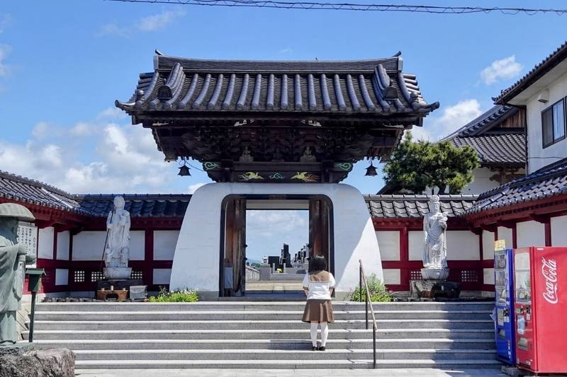 佛国寺 (佛國寺),宮城県仙台市青葉区芋沢字竹原49-1