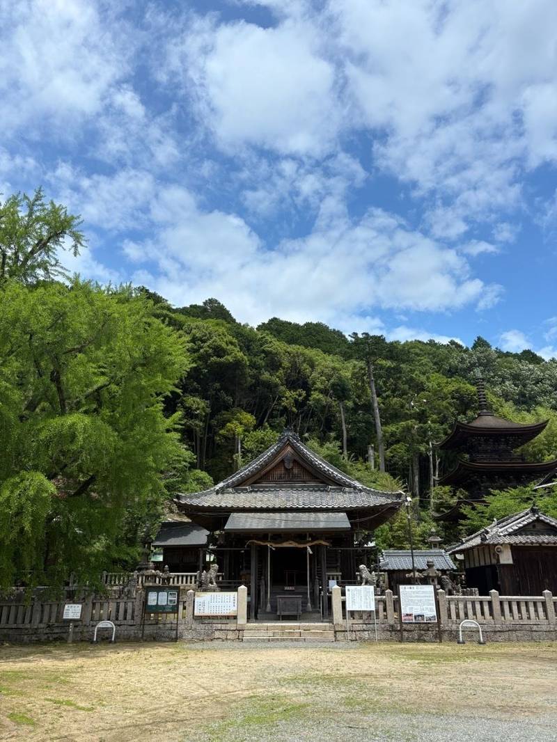六條八幡宮,兵庫県神戸市北区山田町中字宮ノ片57