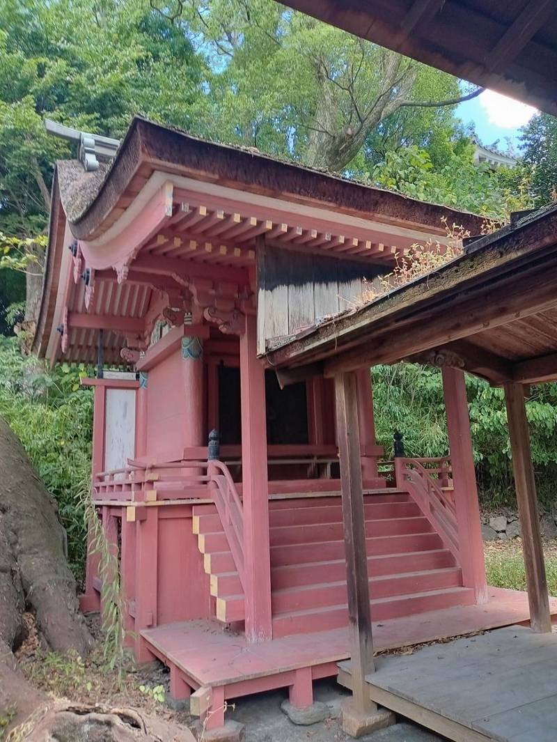 御劔八幡宮,愛知県西尾市錦城町