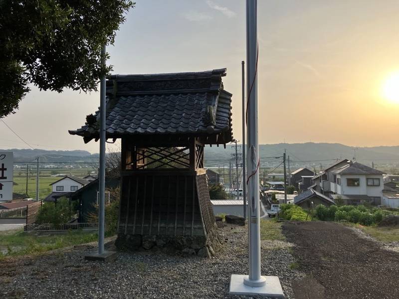 萱間神社,静岡県袋井市萱間1247