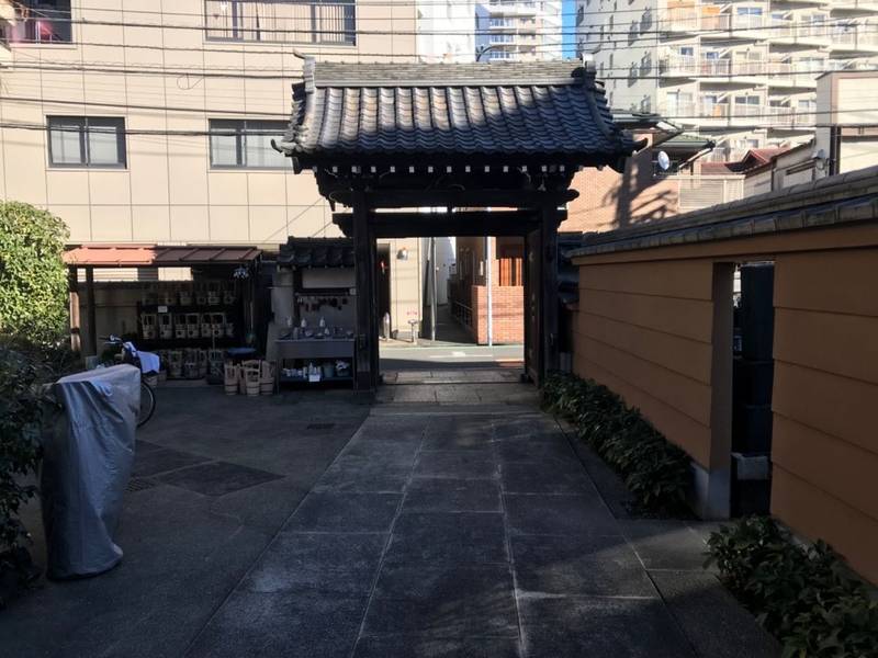 忠綱寺,東京都台東区池之端2-5-43